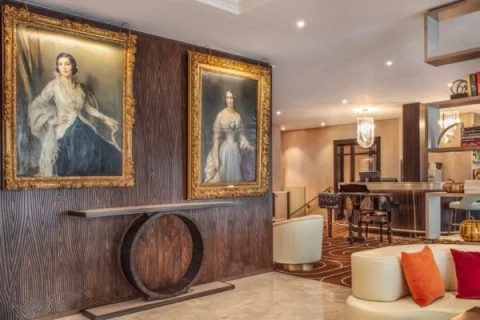 Experience Geneva from a haven of peace in the heart of the city